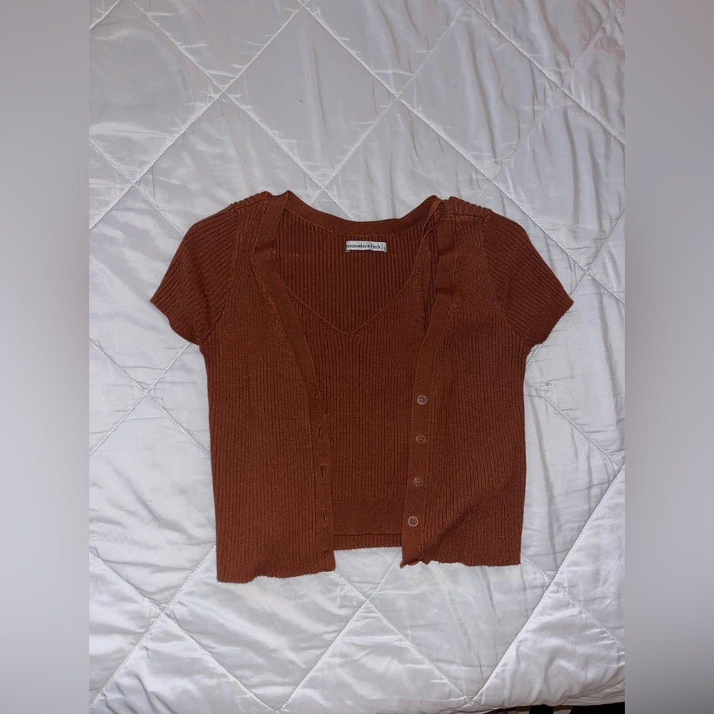 Abercrombie Knit Brown Camisole and Knit button down short sleeve top cropped